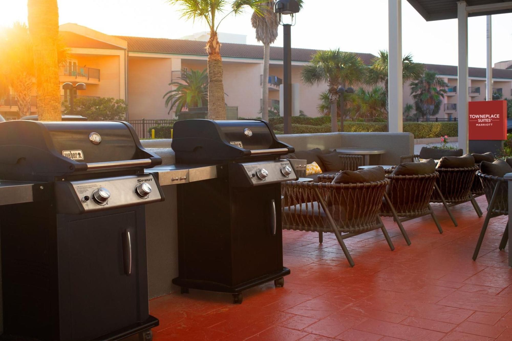 Towneplace Suites By Marriott Galveston Island Exterior foto