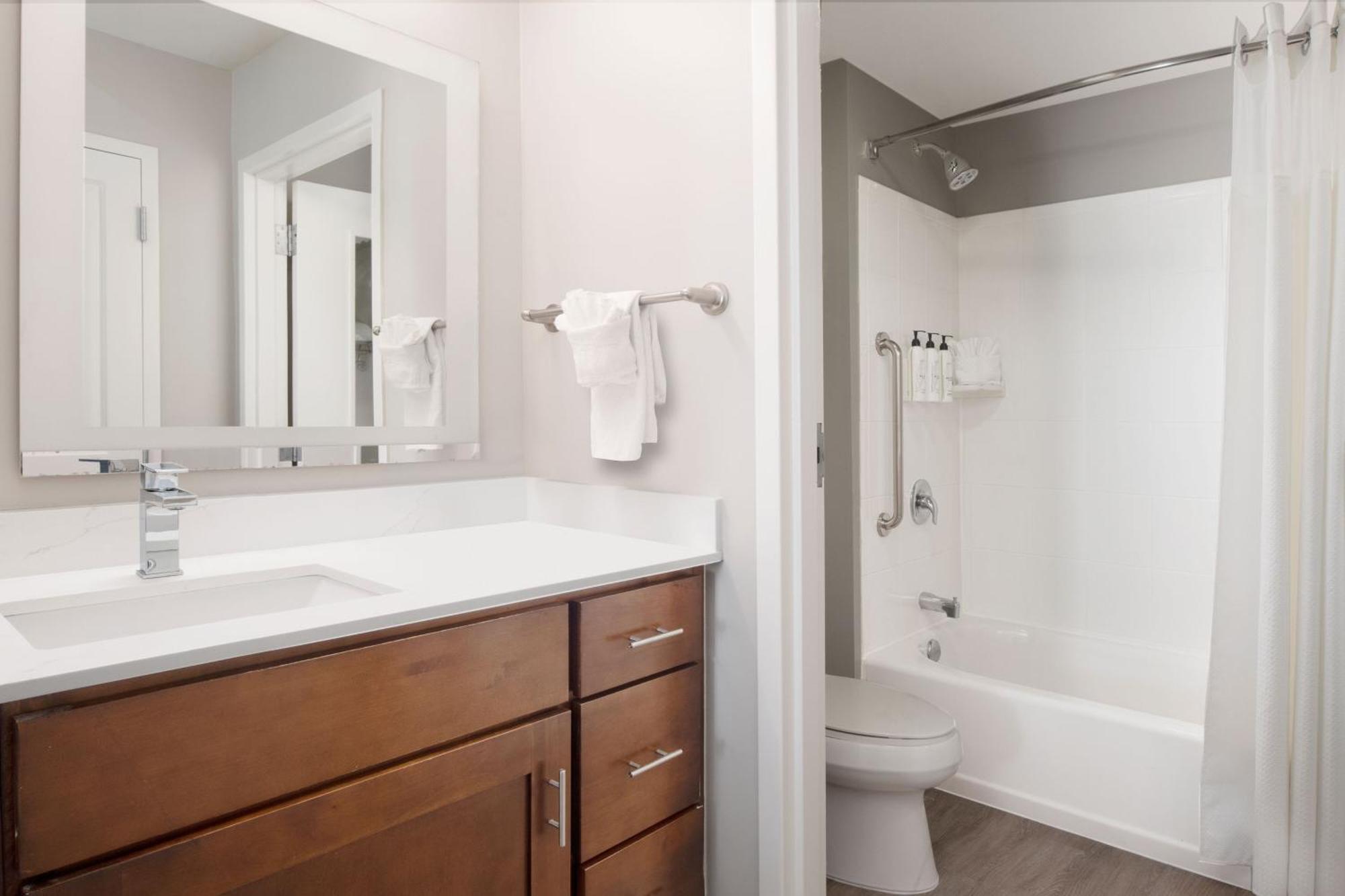 Towneplace Suites By Marriott Galveston Island Exterior foto