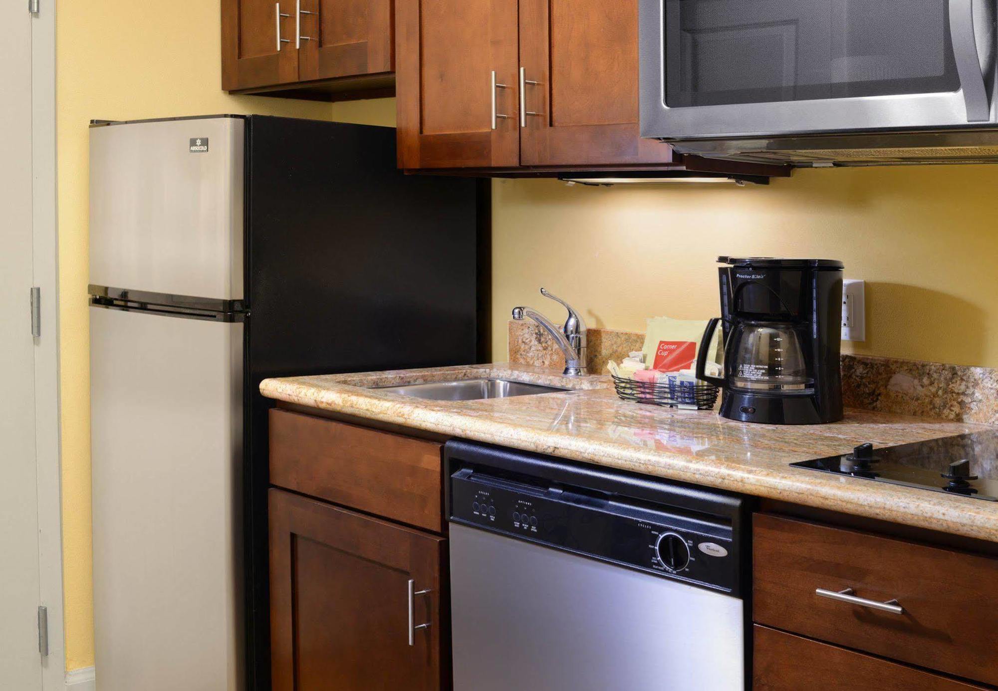 Towneplace Suites By Marriott Galveston Island Exterior foto